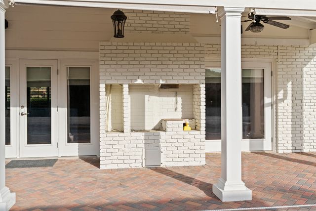 200 Hollis Avenue, Panama City, FL 32401