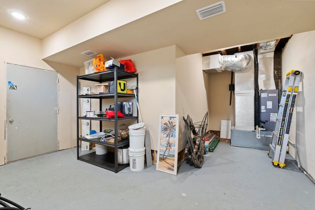 200 Hollis Avenue, Panama City, FL 32401