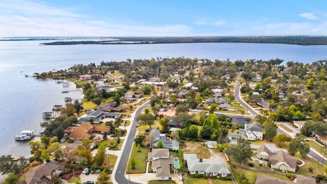 200 Hollis Avenue, Panama City, FL 32401