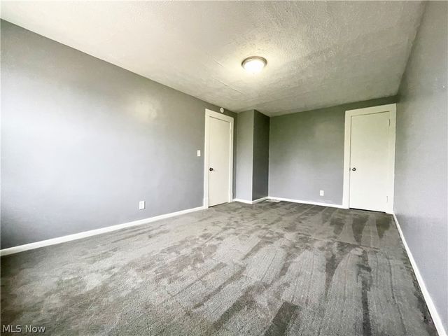 976 Rondel Road, Cleveland, OH 44110