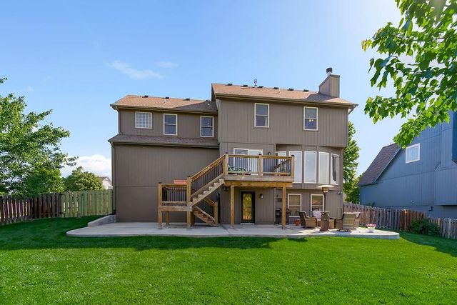 7530 N Skiles Court, Kansas City, MO 64158