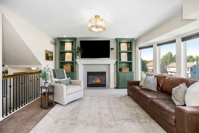 7530 N Skiles Court, Kansas City, MO 64158