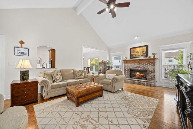 352 Andover Drive, Oswego, IL 60543