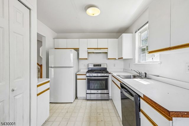 2501 Vantage Ct, Denville Twp., NJ 07834