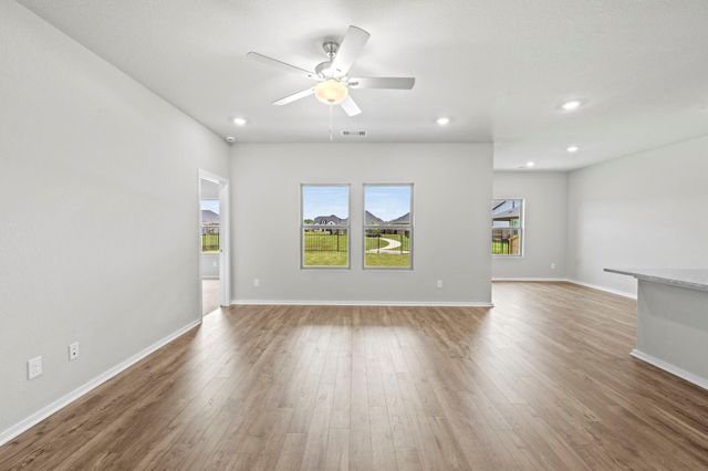 243 Magnolia Laurel Drive, Alvin, TX 77511