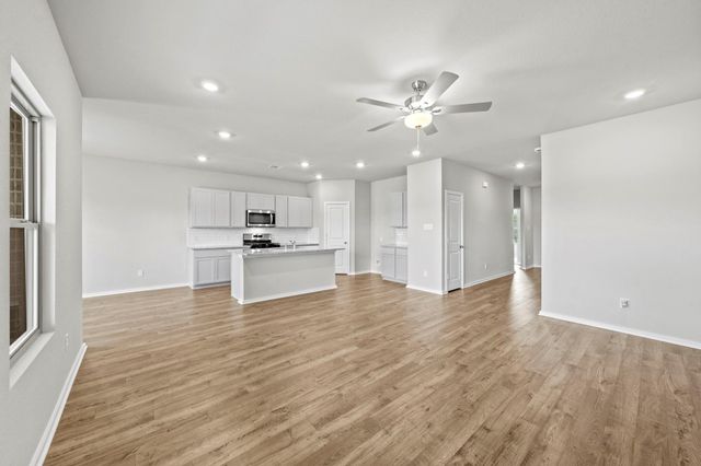 243 Magnolia Laurel Drive, Alvin, TX 77511