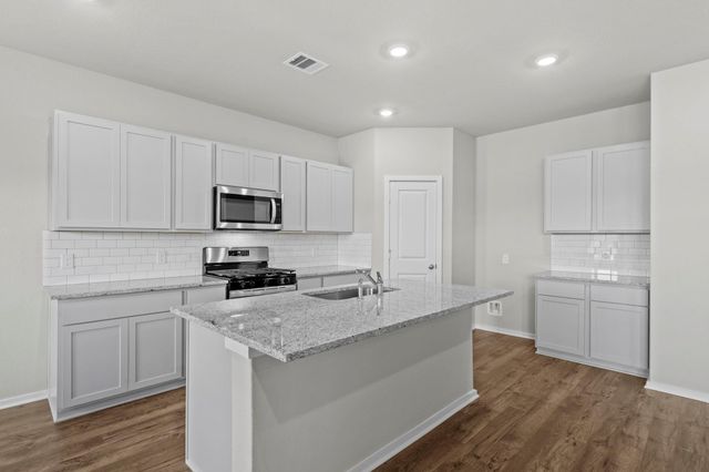 243 Magnolia Laurel Drive, Alvin, TX 77511