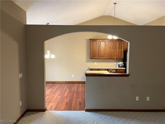 9338 Towpath Trail, Seville, OH 44273