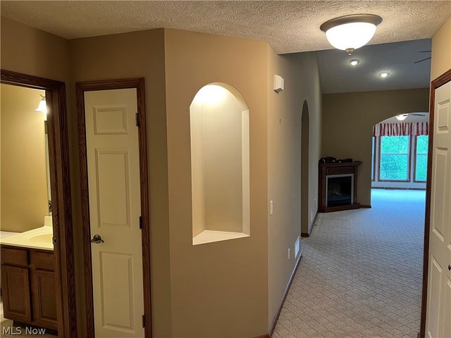 9338 Towpath Trail, Seville, OH 44273