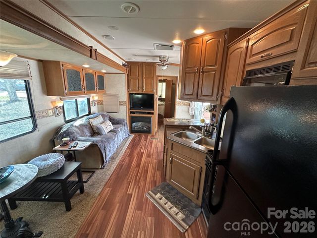 125 Cardinal Avenue, New London, NC 28127