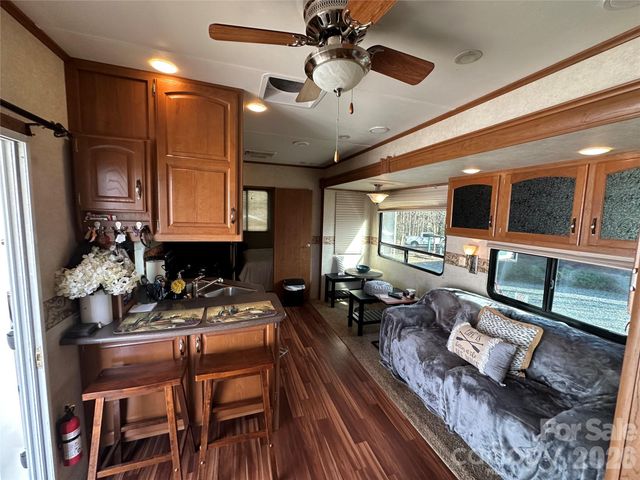 125 Cardinal Avenue, New London, NC 28127