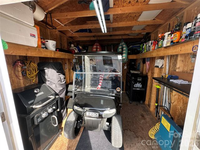 125 Cardinal Avenue, New London, NC 28127