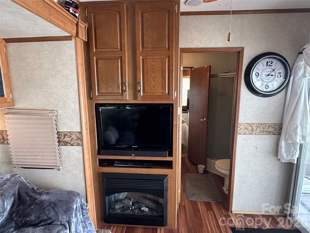 125 Cardinal Avenue, New London, NC 28127