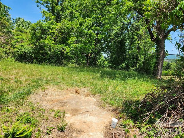 11 Weaver Hill Road, Asheville, NC 28805