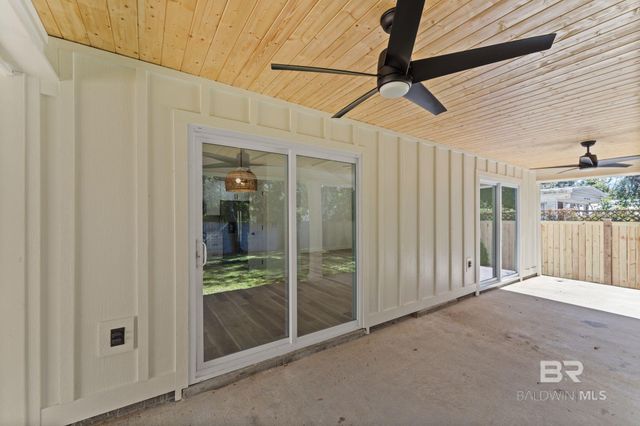 5395 E Perdido Avenue, Orange Beach, AL 36561