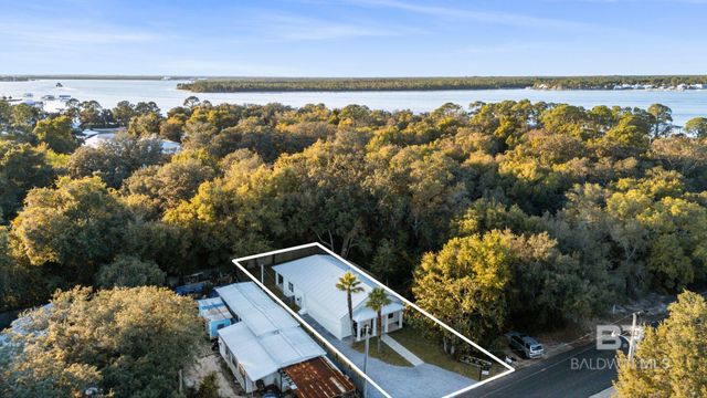 5395 E Perdido Avenue, Orange Beach, AL 36561