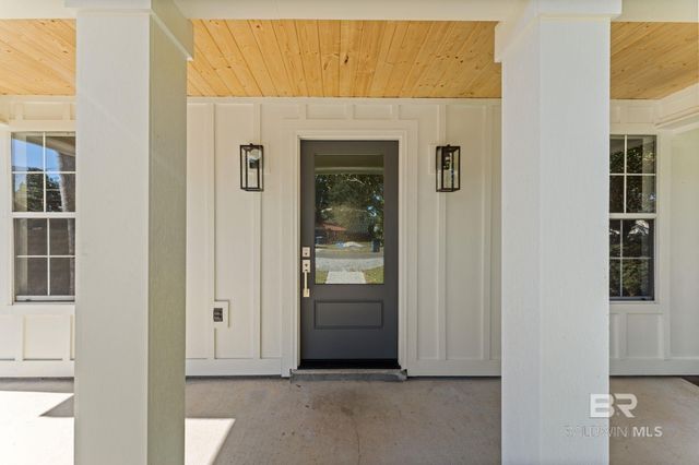 5395 E Perdido Avenue, Orange Beach, AL 36561