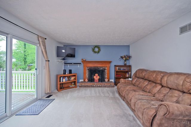 956 Eight Mile Road, Anderson Twp, OH 45255