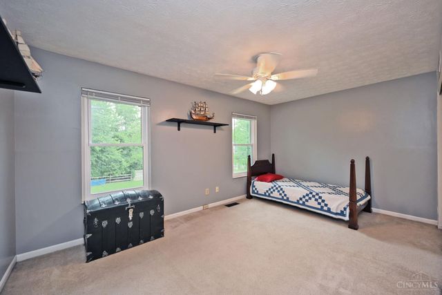 956 Eight Mile Road, Anderson Twp, OH 45255