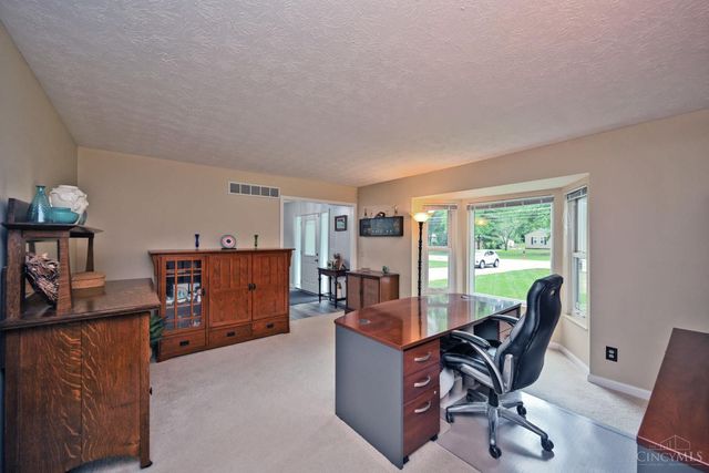 956 Eight Mile Road, Anderson Twp, OH 45255