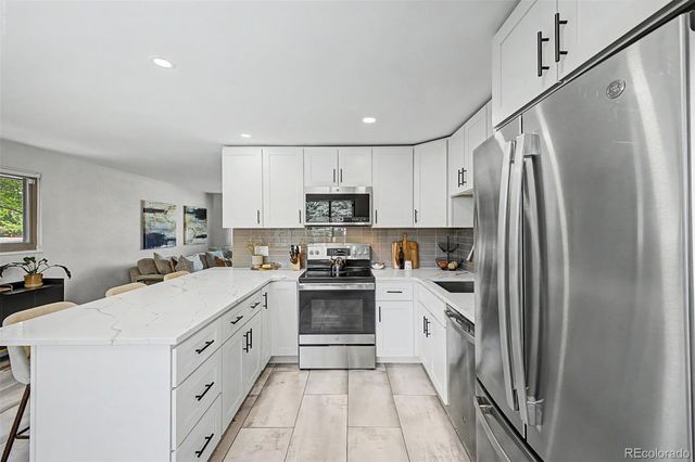 5050 S Linden Drive, Englewood, CO 80110