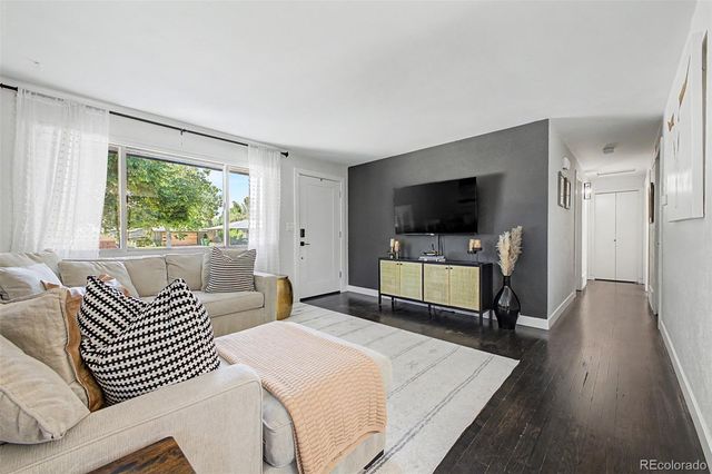 5050 S Linden Drive, Englewood, CO 80110