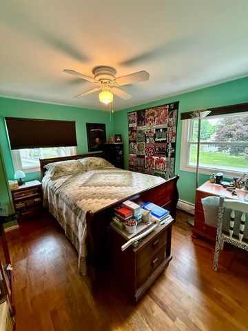 311 Devon Drive, St Louis, MI 48880