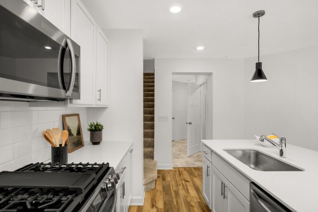 14925 Archdale Lane, Rosemount, MN 55068