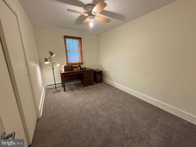 135 QUEEN AVE, Pennsville, NJ 08070