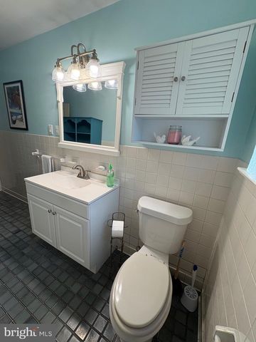 135 QUEEN AVE, Pennsville, NJ 08070