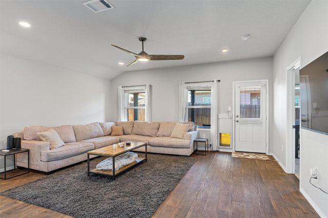 6021 Roderick DR, Austin, TX 78724