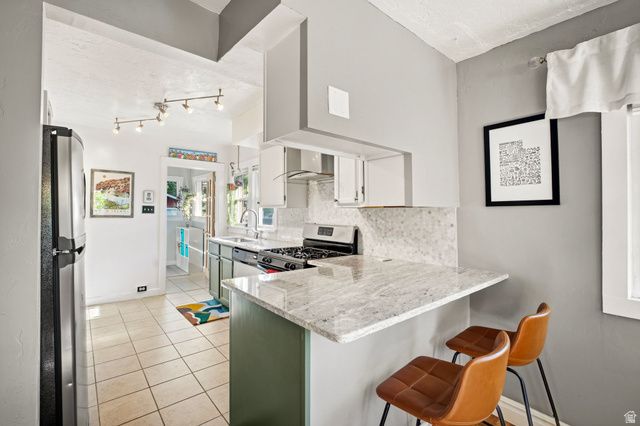 235 E DOWNINGTON AVE, Salt Lake City, UT 84115