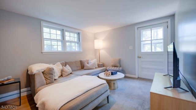 130 Cherryville Hollow Rd, Raritan Twp., NJ 08822
