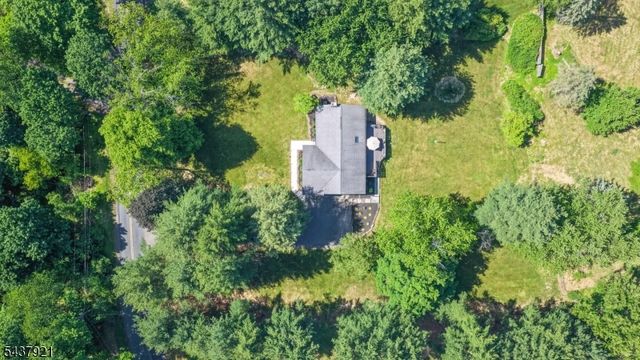 130 Cherryville Hollow Rd, Raritan Twp., NJ 08822