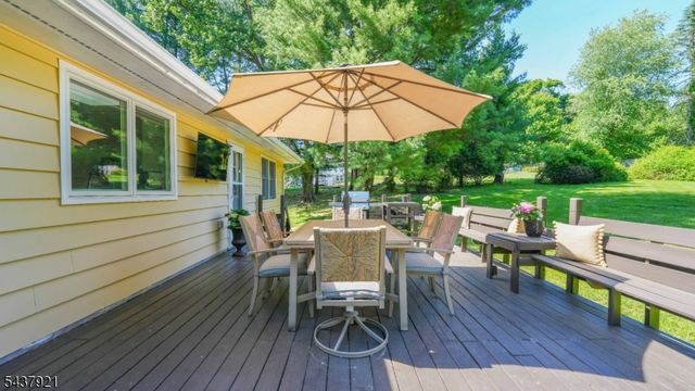 130 Cherryville Hollow Rd, Raritan Twp., NJ 08822