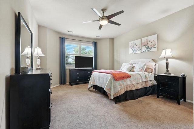 1925 Fountain Spray Drive, Wylie, TX 75098