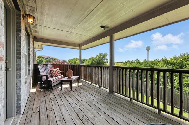 1925 Fountain Spray Drive, Wylie, TX 75098