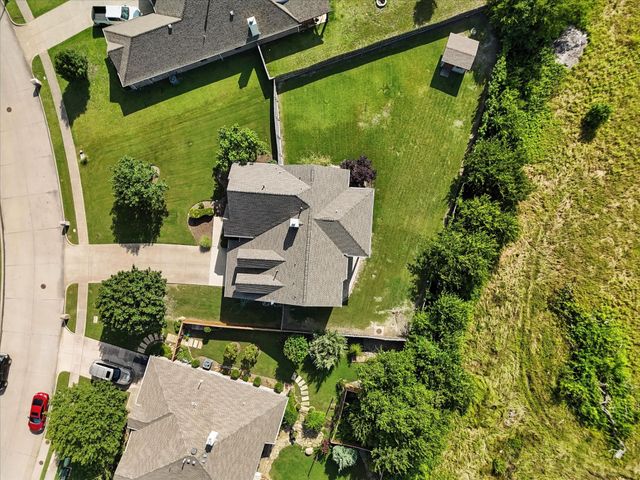 1925 Fountain Spray Drive, Wylie, TX 75098