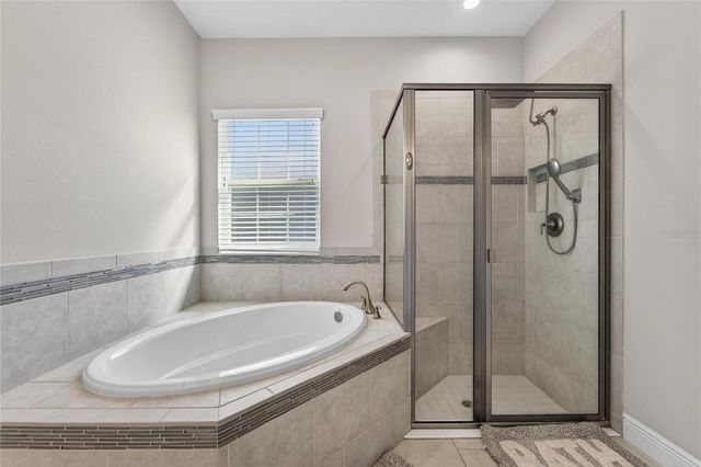 5427 SILVER SUN DRIVE, Apollo Beach, FL 33572