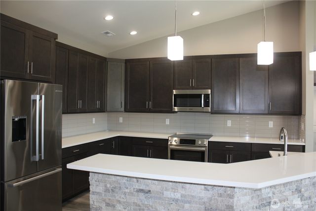 3493 Blue Heron Lane, Moses Lake, WA 98837