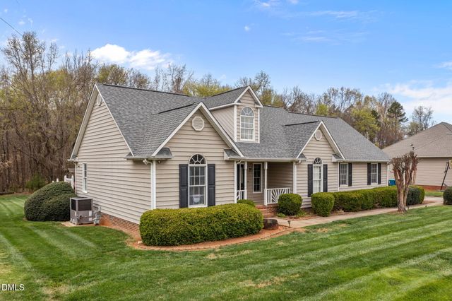 3813 Long Meadow Drive, Mebane, NC 27302