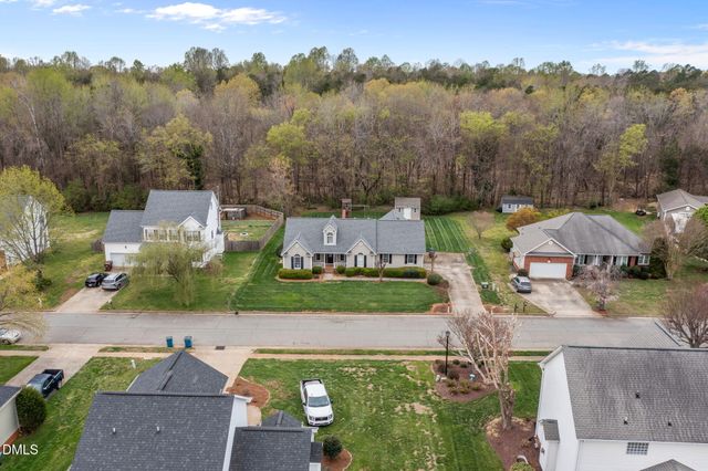 3813 Long Meadow Drive, Mebane, NC 27302