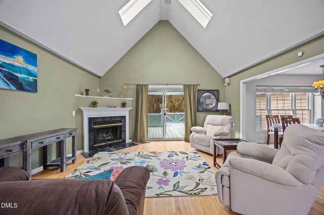 3813 Long Meadow Drive, Mebane, NC 27302