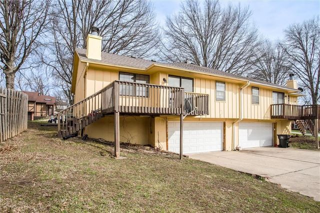 8516 Ditzler Avenue, Raytown, MO 64138