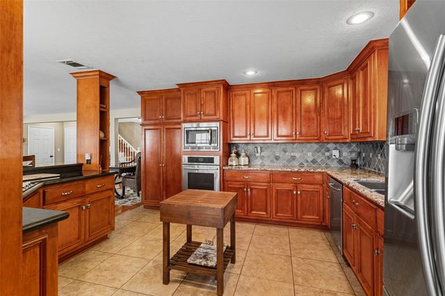 200 Trott Lane, Point Blank, TX 77364