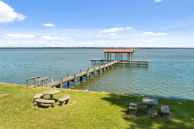 200 Trott Lane, Point Blank, TX 77364