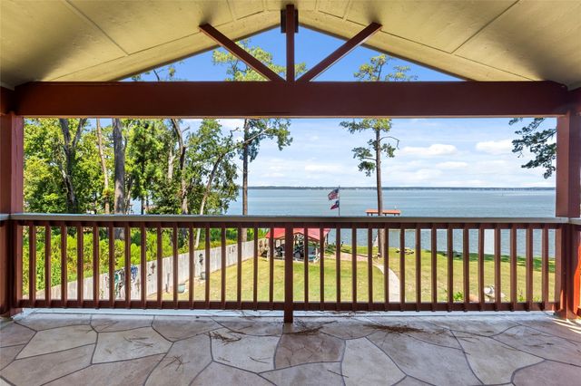 200 Trott Lane, Point Blank, TX 77364