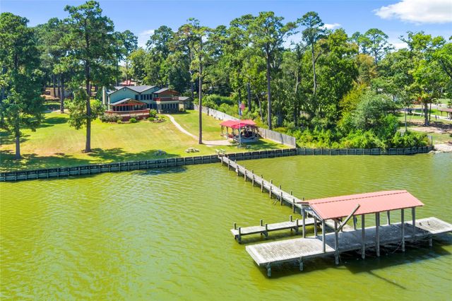 200 Trott Lane, Point Blank, TX 77364