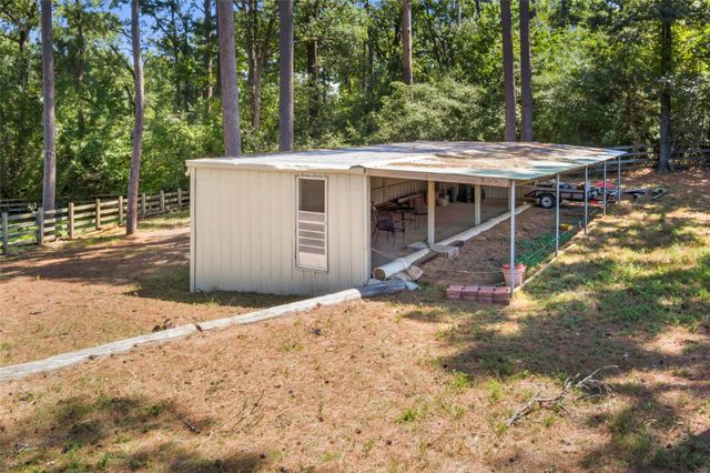 200 Trott Lane, Point Blank, TX 77364