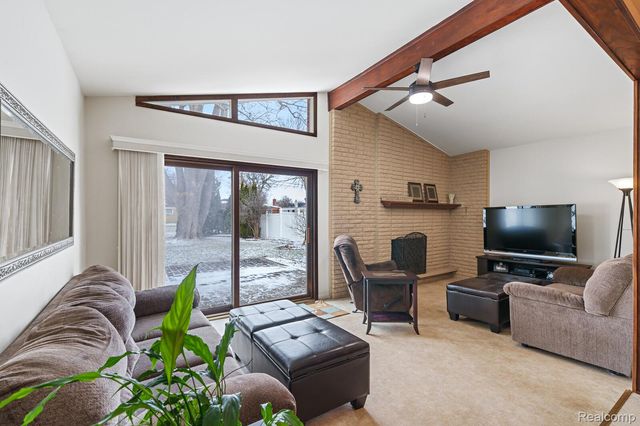 13443 Haupt Drive, Warren, MI 48088